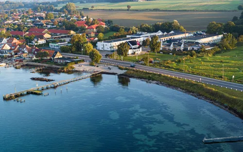 Hotel Faaborg Fjord Drone Fra Havet