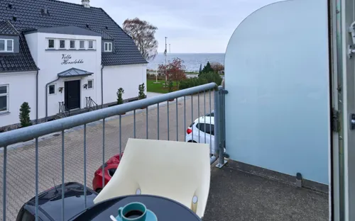 Standard Petit Balkon Med Udsigt