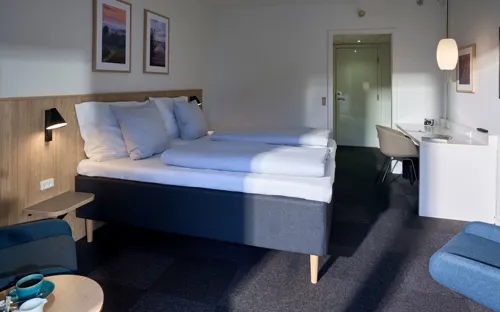 Standard Værelse Med Skrivebord Og Twinsenge