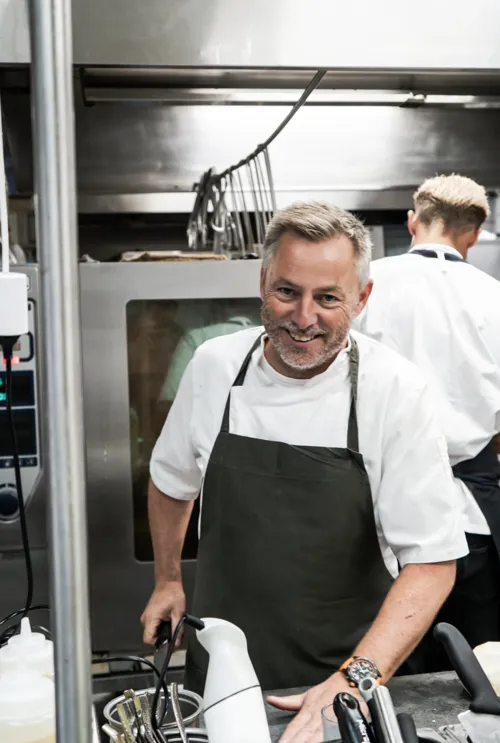 Thomas Pasfall I Køkkenet